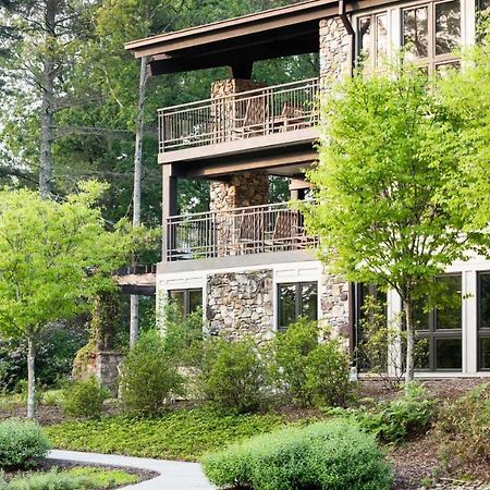 Kanuga Inn & Lodging Хендерсонвилл Экстерьер фото